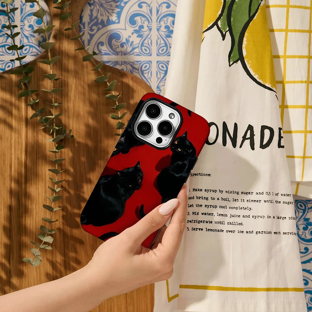 Red and Black Gaze Phone Case for IPhone 16 15 14 13 12 11 X XS XR XSMAX 7 8 Pro Max Plus Double-layer Back Cover